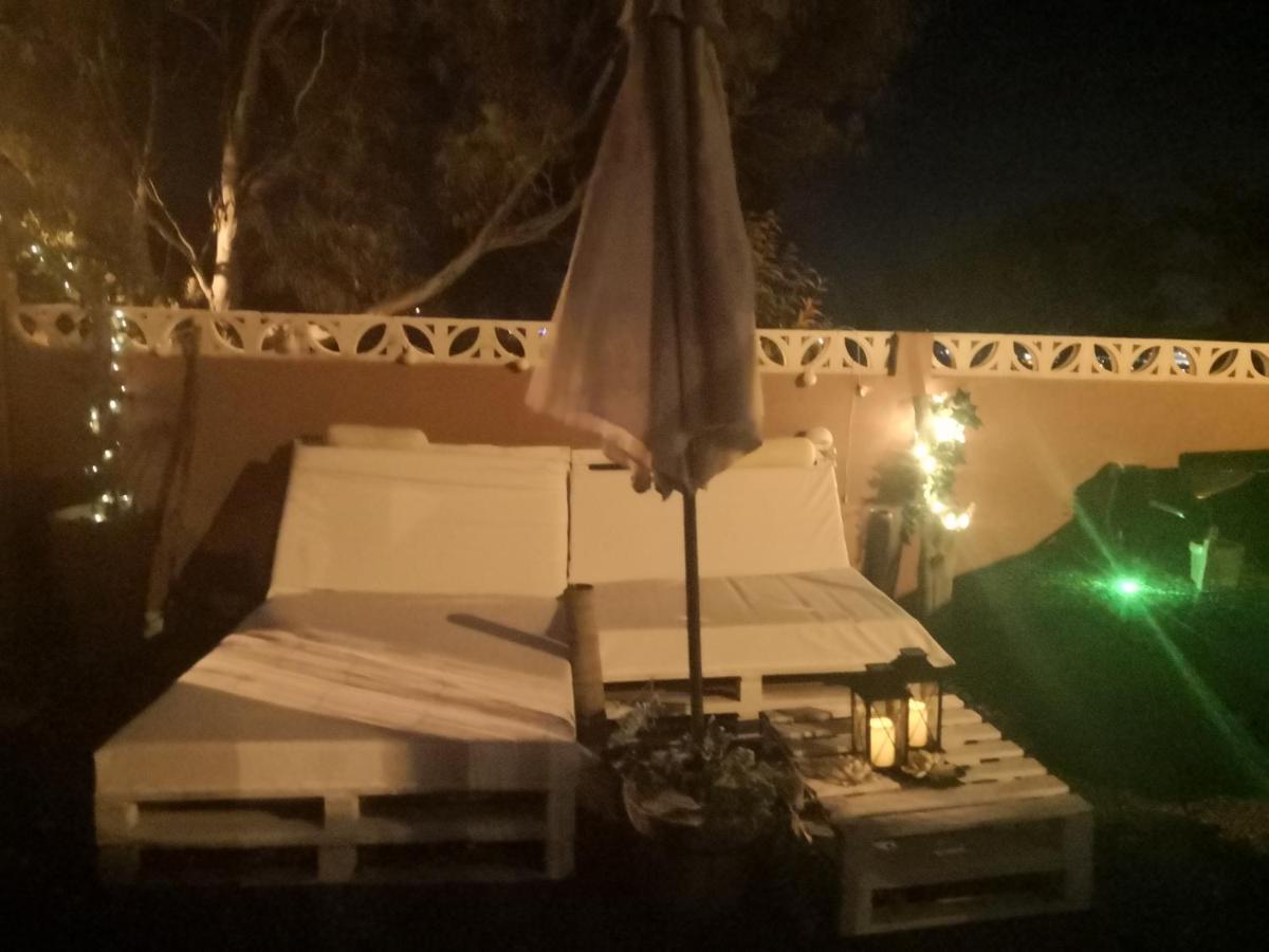 Flor De Loto Romantic Woodhouse Casita Camping Aguatona Екстериор снимка